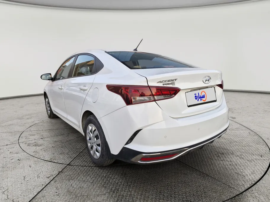 هيونداي اكسنت سمارت 2022 
