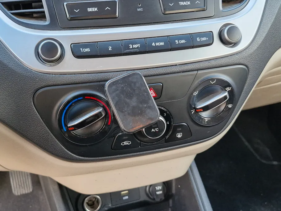 هيونداي اكسنت سمارت 2022 