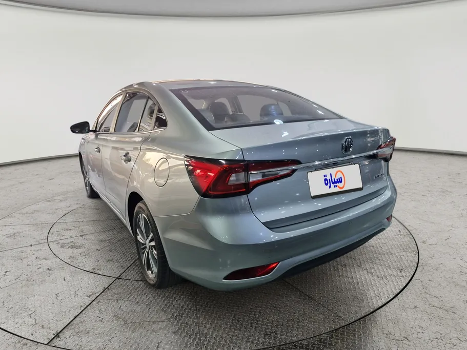 2022 MG 5 LUX 