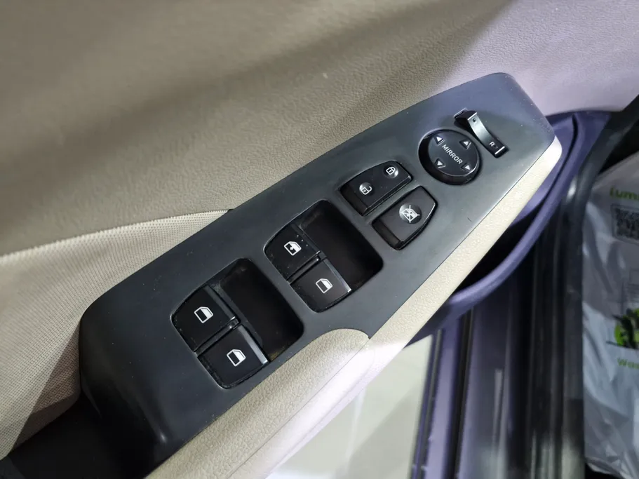 هيونداي اكسنت سمارت 2023 