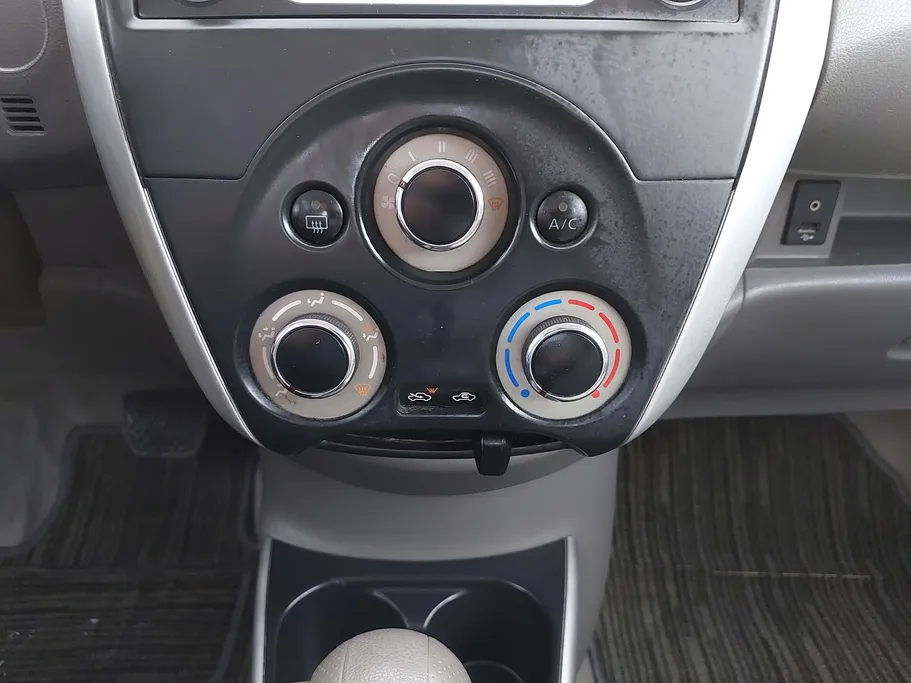 2023 Nissan Sunny SV Comfort 