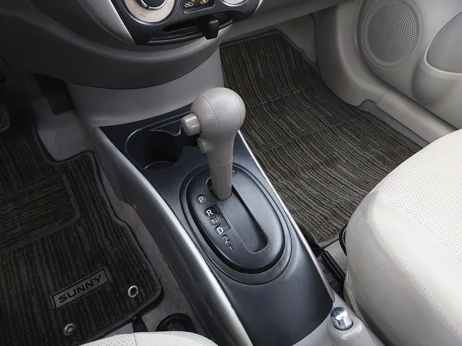 2023 Nissan Sunny SV Comfort 