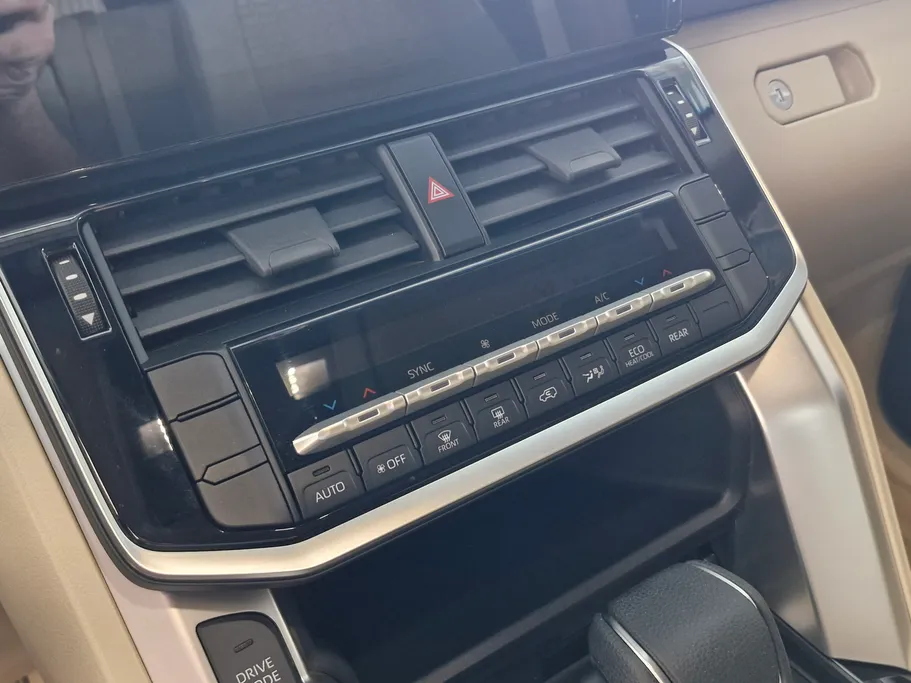 2023 Toyota Land Cruiser GXR 