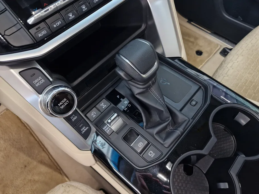 2023 Toyota Land Cruiser GXR 