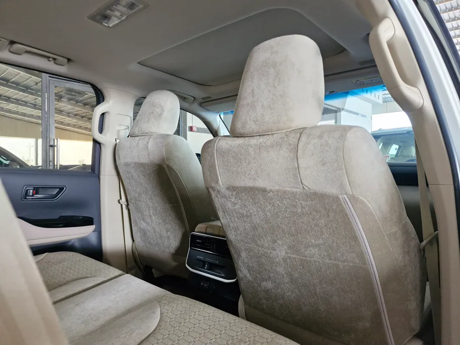 2023 Toyota Land Cruiser GXR 