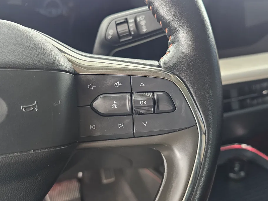 فورد تورس تيتانيوم الإصدار الجديد 2023 