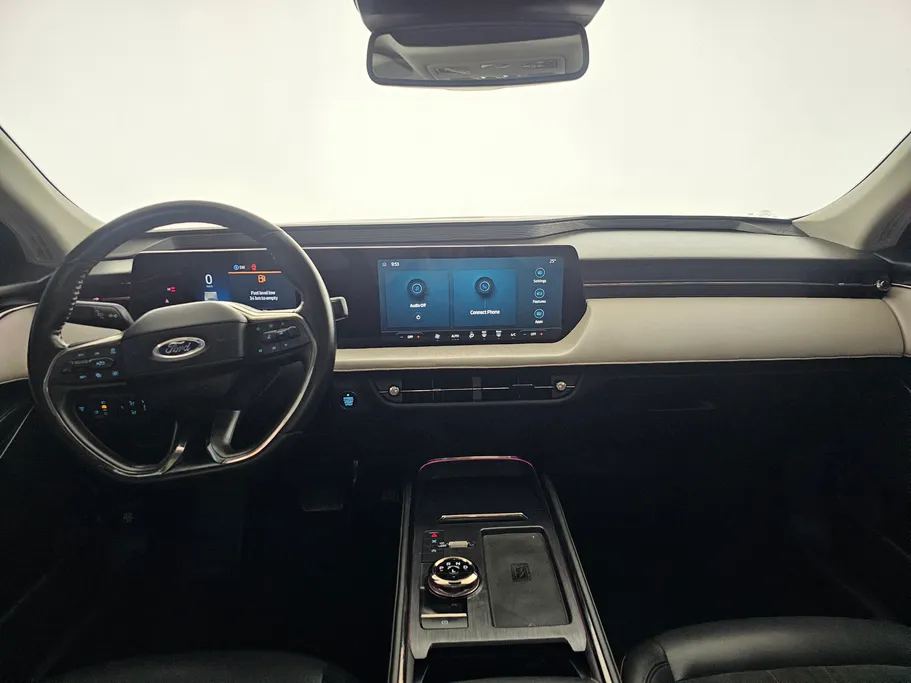 فورد تورس تيتانيوم الإصدار الجديد 2023 