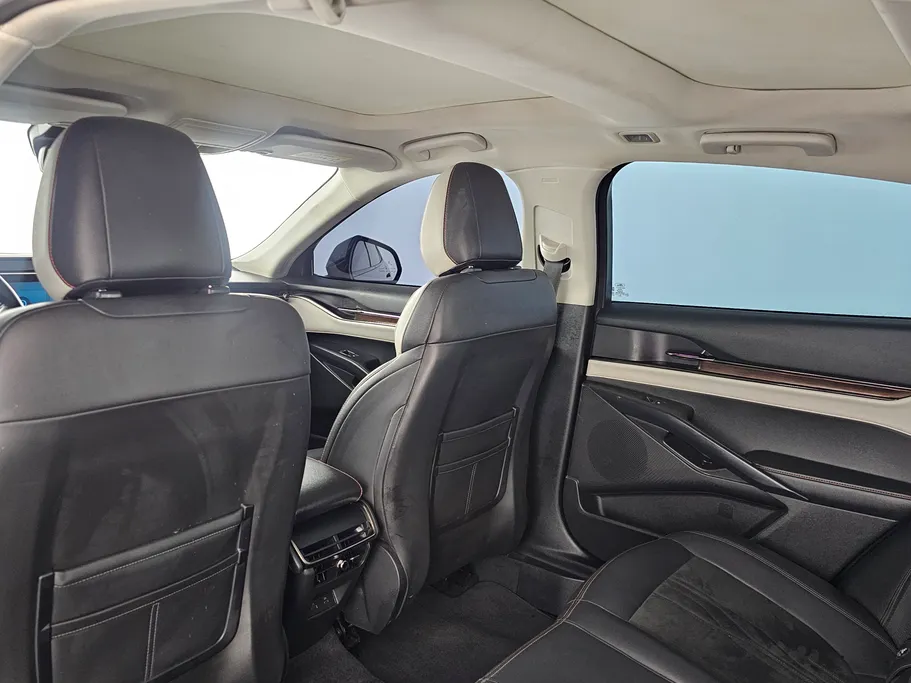 فورد تورس تيتانيوم الإصدار الجديد 2023 