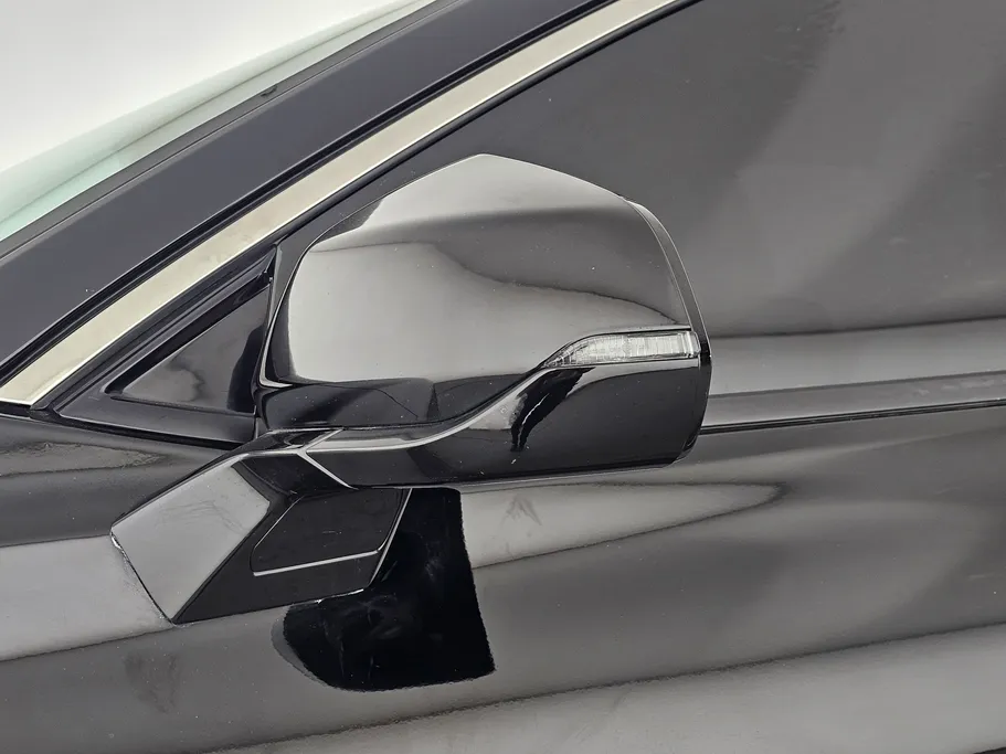 فورد تورس تيتانيوم الإصدار الجديد 2023 