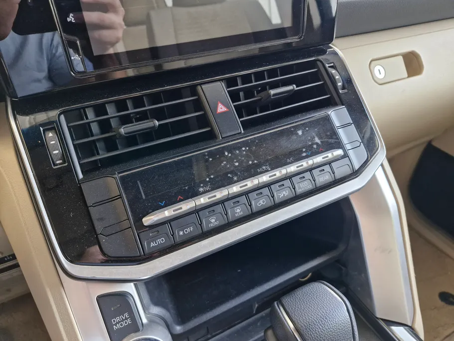 تويوتا لاندكروزر GXR 2022 