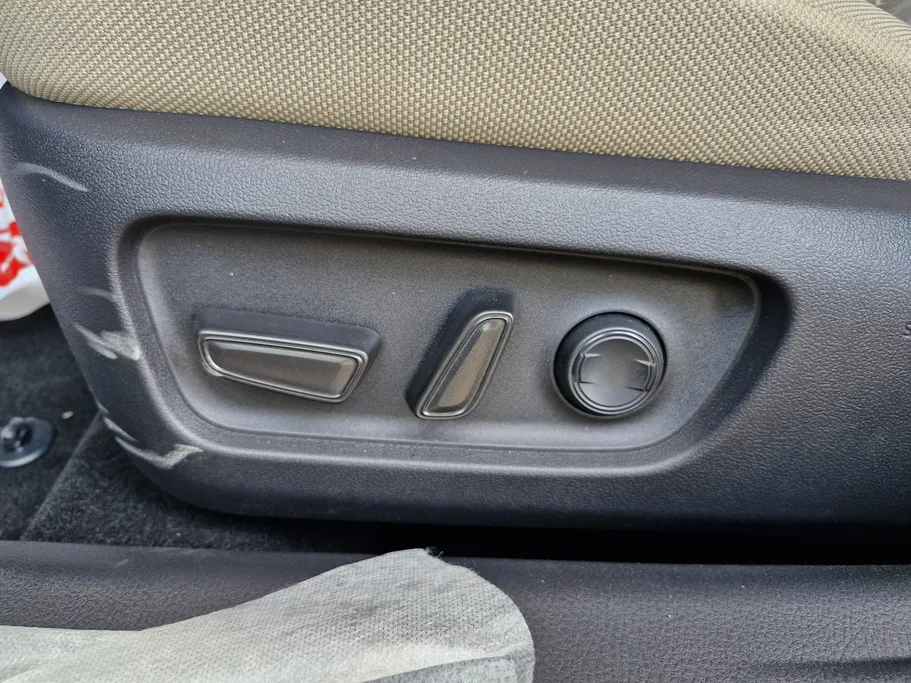 2025 Toyota Camry  E 