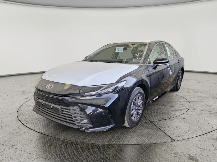 2025 Toyota Camry  E 