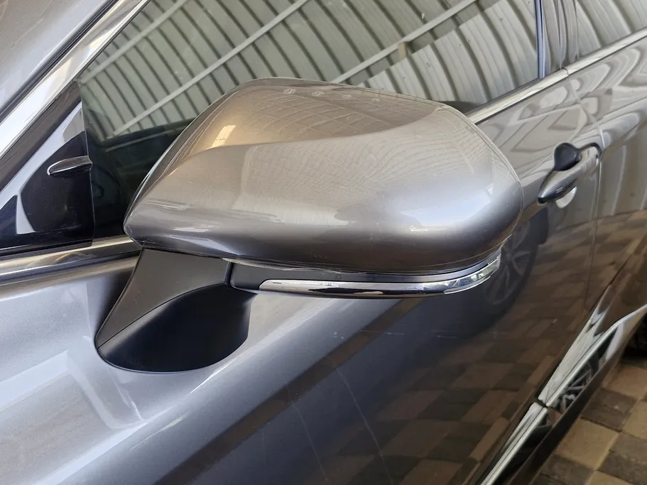 تويوتا كامري LE 2025 