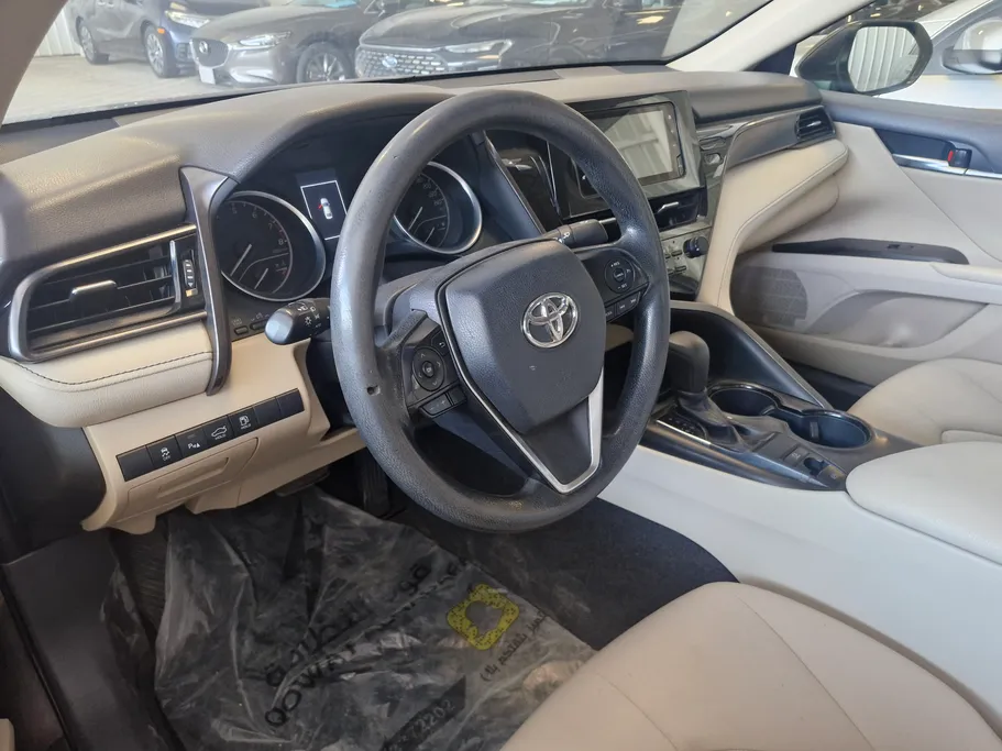 2021 Toyota Camry  LE 