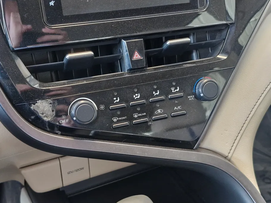 2021 Toyota Camry  LE 