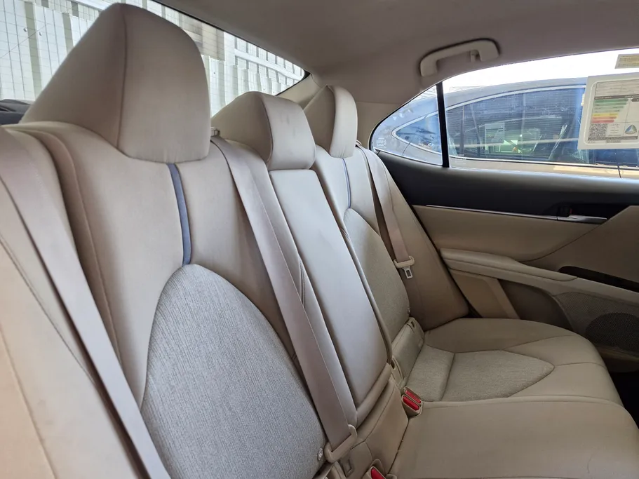 2021 Toyota Camry  LE 