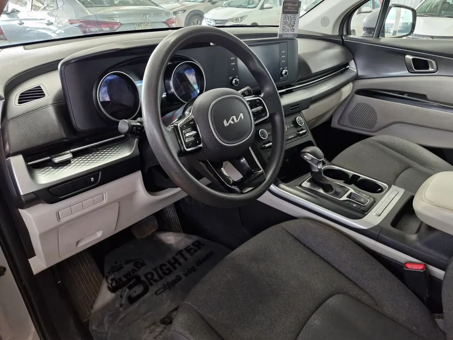 كيا كرنفال LX 2023 