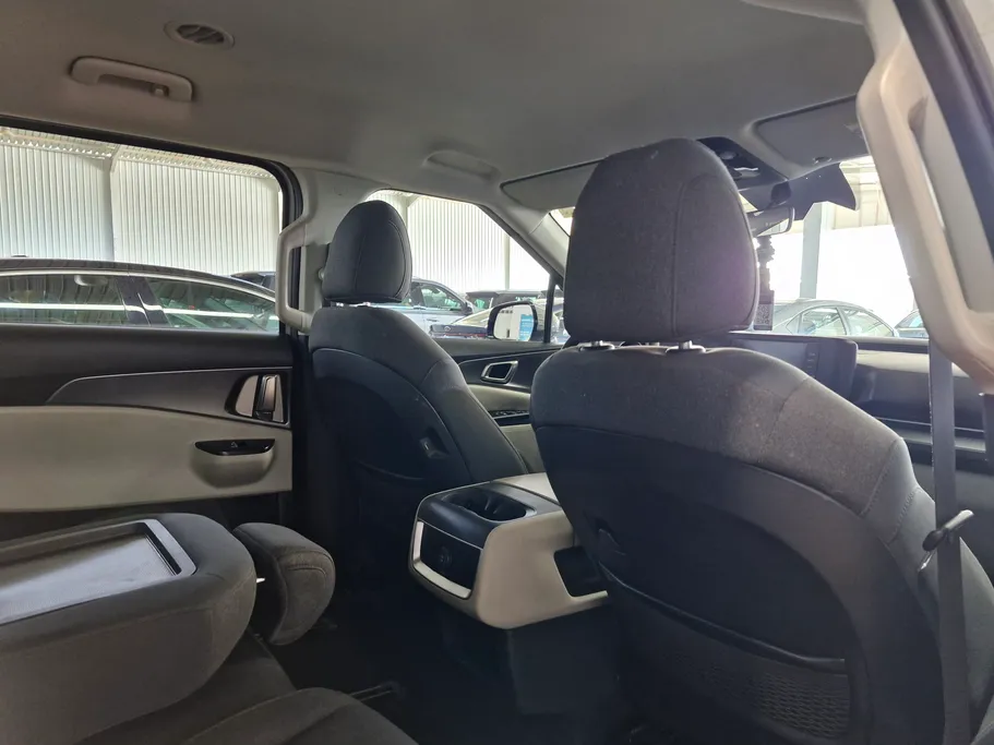 كيا كرنفال LX 2023 