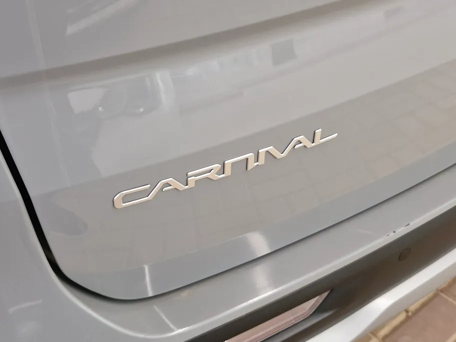 كيا كرنفال LX 2023 