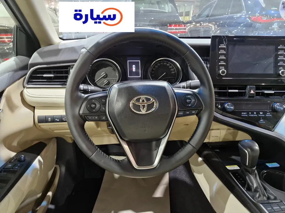 2024 Toyota Camry  GLE HEV  