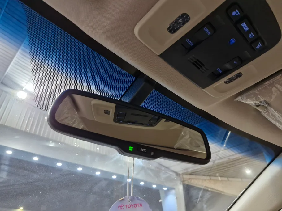 2024 Toyota Camry  GLE HEV  