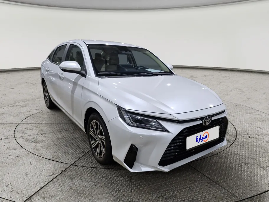 2024 Toyota Yaris  YX 
