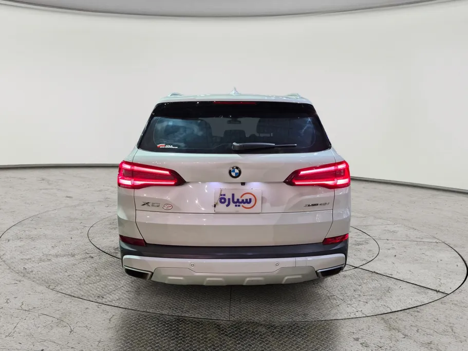 بي ام دبليو الفئة اكس 5 xDrive 40i 2021 