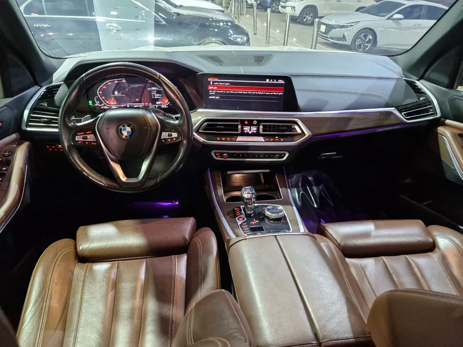 بي ام دبليو الفئة اكس 5 xDrive 40i 2021 