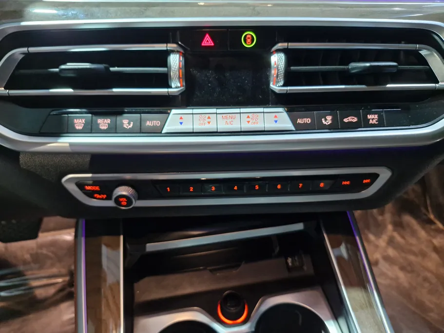 بي ام دبليو الفئة اكس 5 xDrive 40i 2021 