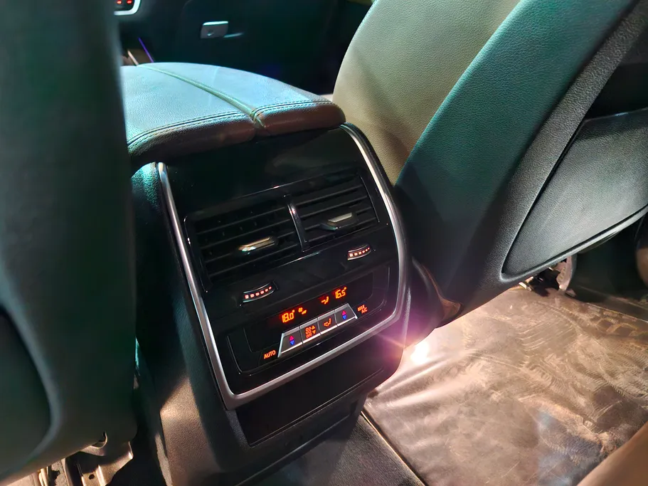 بي ام دبليو الفئة اكس 5 xDrive 40i 2021 