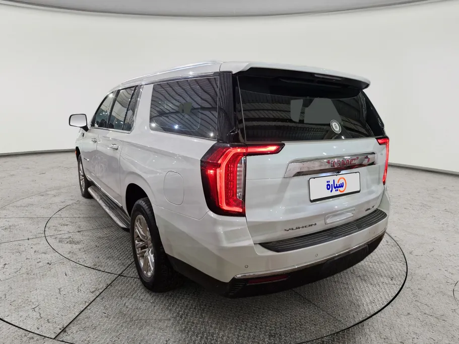 جي إم سي  يوكن SLT 2022 