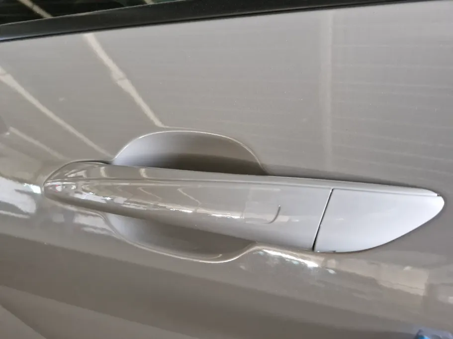 2023 Hyundai Elantra PREMIUM 