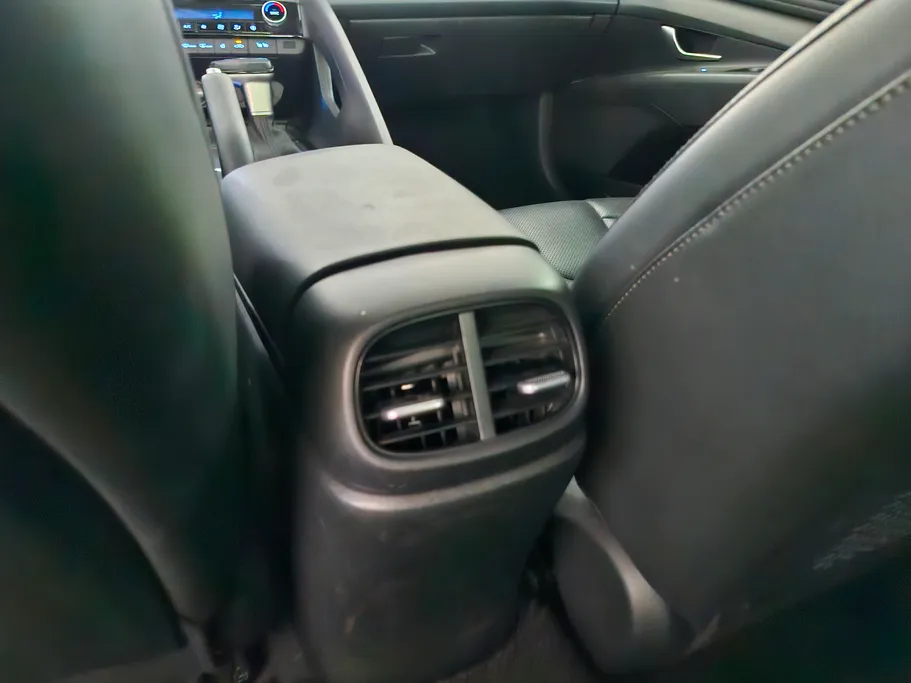 2023 Hyundai Elantra PREMIUM 