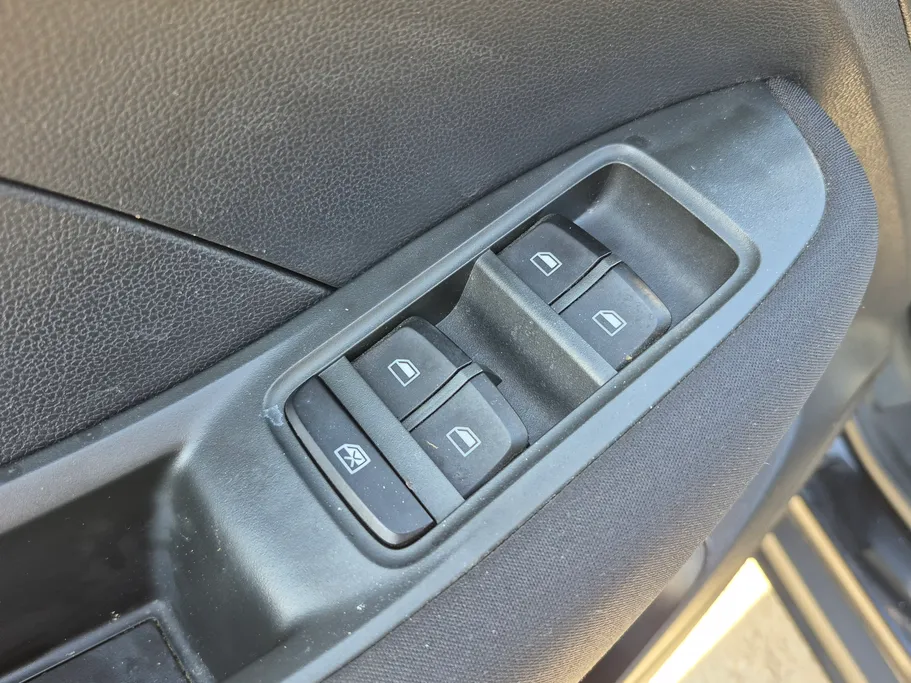 ام جي ZS STD 2023 