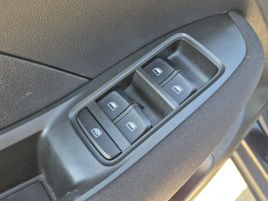 ام جي ZS STD 2023 