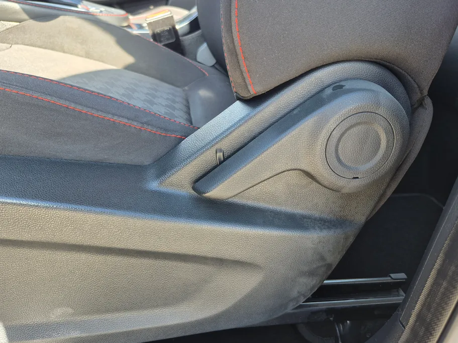 ام جي ZS STD 2023 