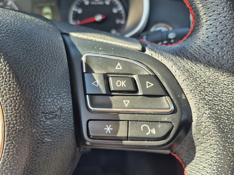 ام جي ZS STD 2023 