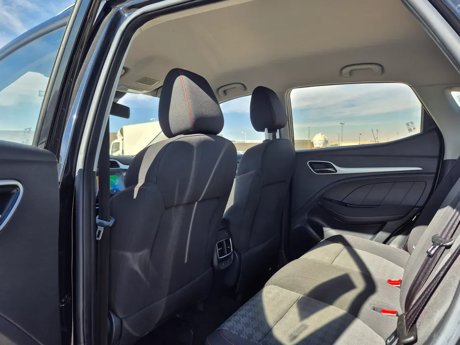 ام جي ZS STD 2023 