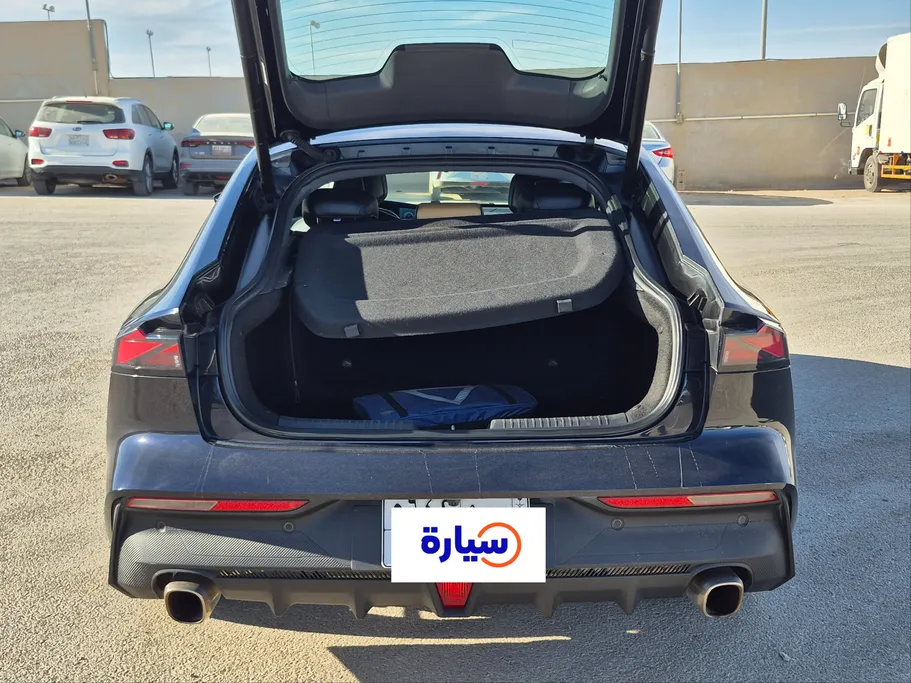 2023 Changan UNI V Elite 