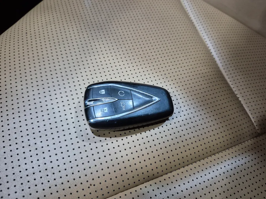 2023 Changan UNI V Elite 