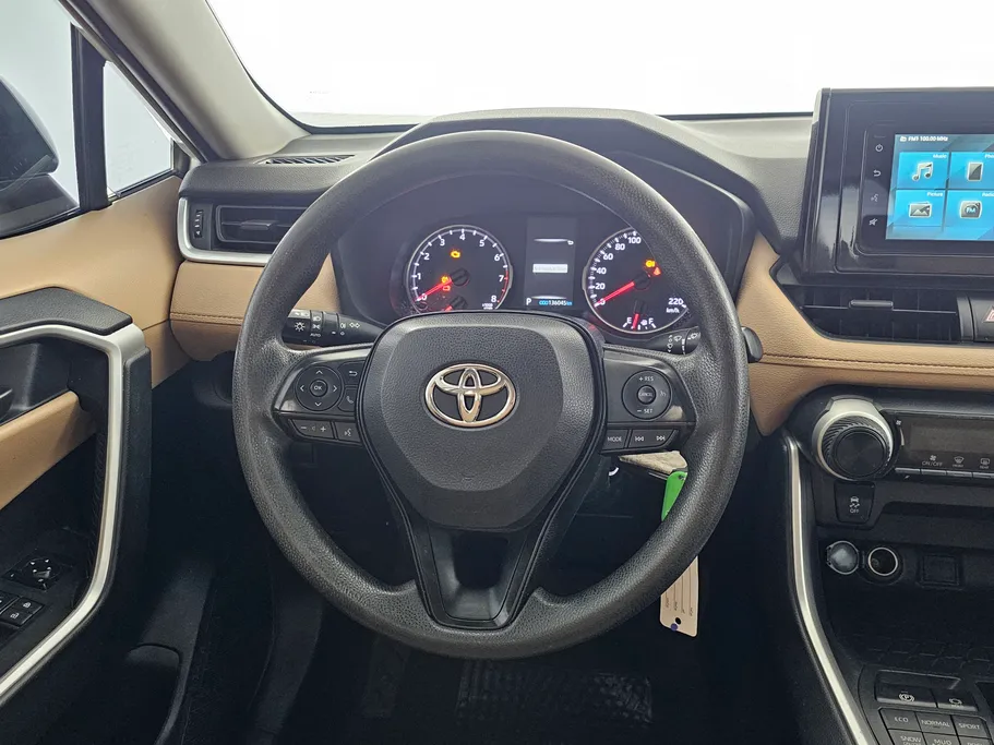 تويوتا راف فور LE 2022 