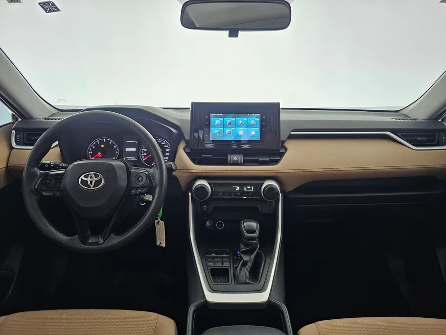 تويوتا راف فور LE 2022 