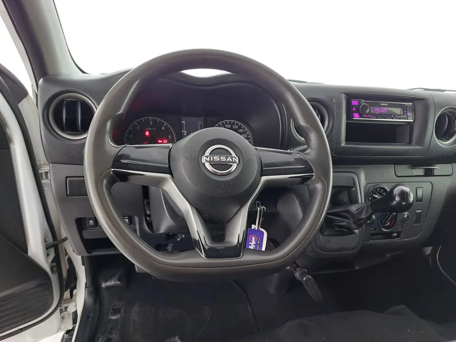 نيسان باص اورفان بضاعة 2023 