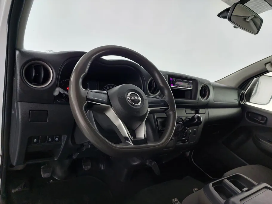 نيسان باص اورفان بضاعة 2023 