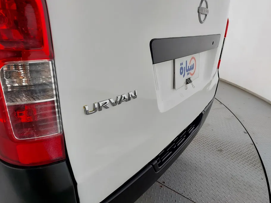 نيسان باص اورفان بضاعة 2023 