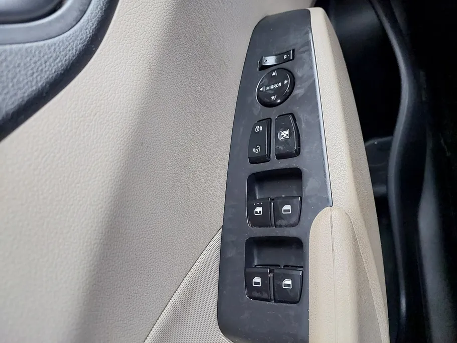 2023 Hyundai Accent Smart 