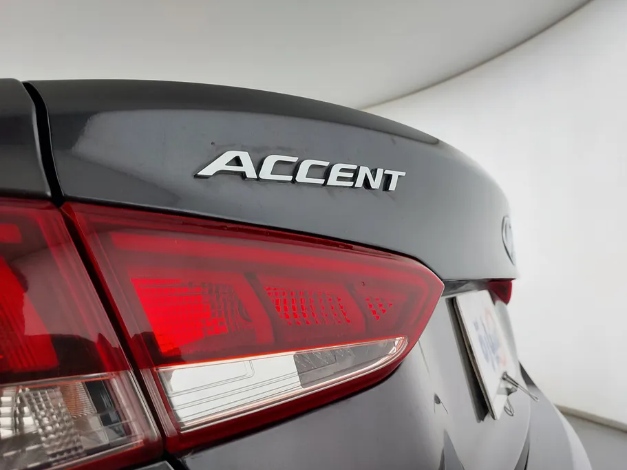 2023 Hyundai Accent Smart 