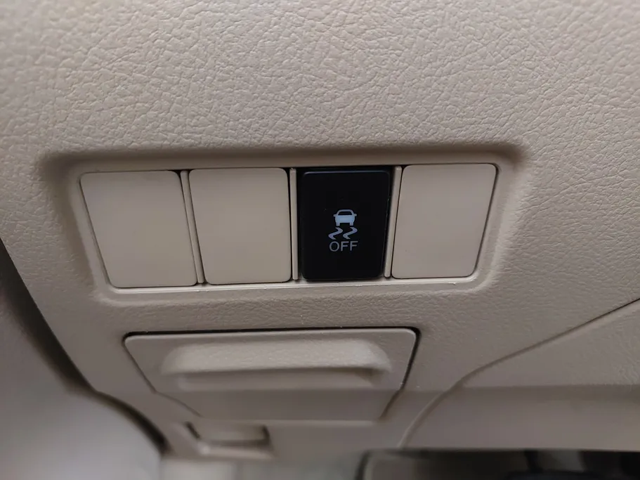 2021 Toyota Yaris  Y 