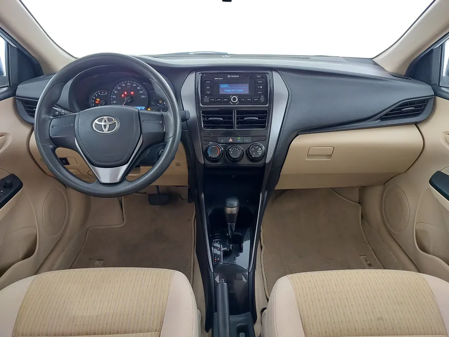 2021 Toyota Yaris  Y 