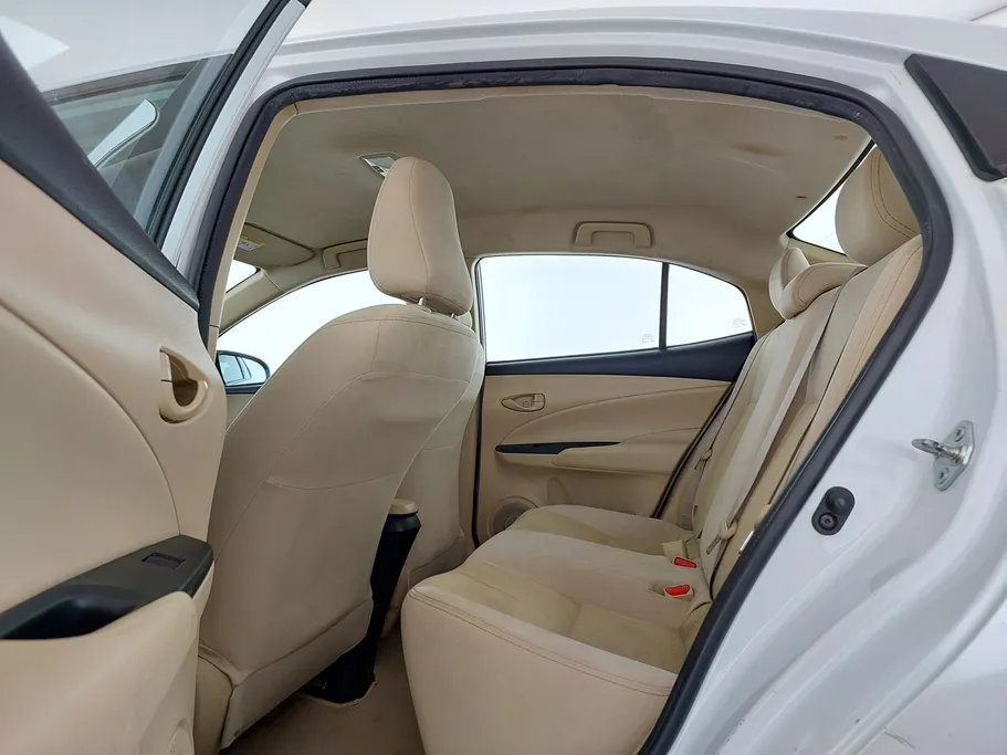 2021 Toyota Yaris  Y 